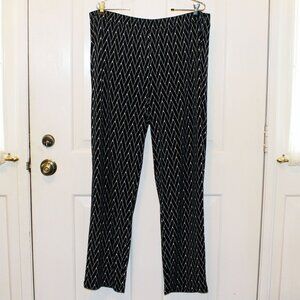 Susan Graver 1X heavy Liquid Knit pull on black & white pants